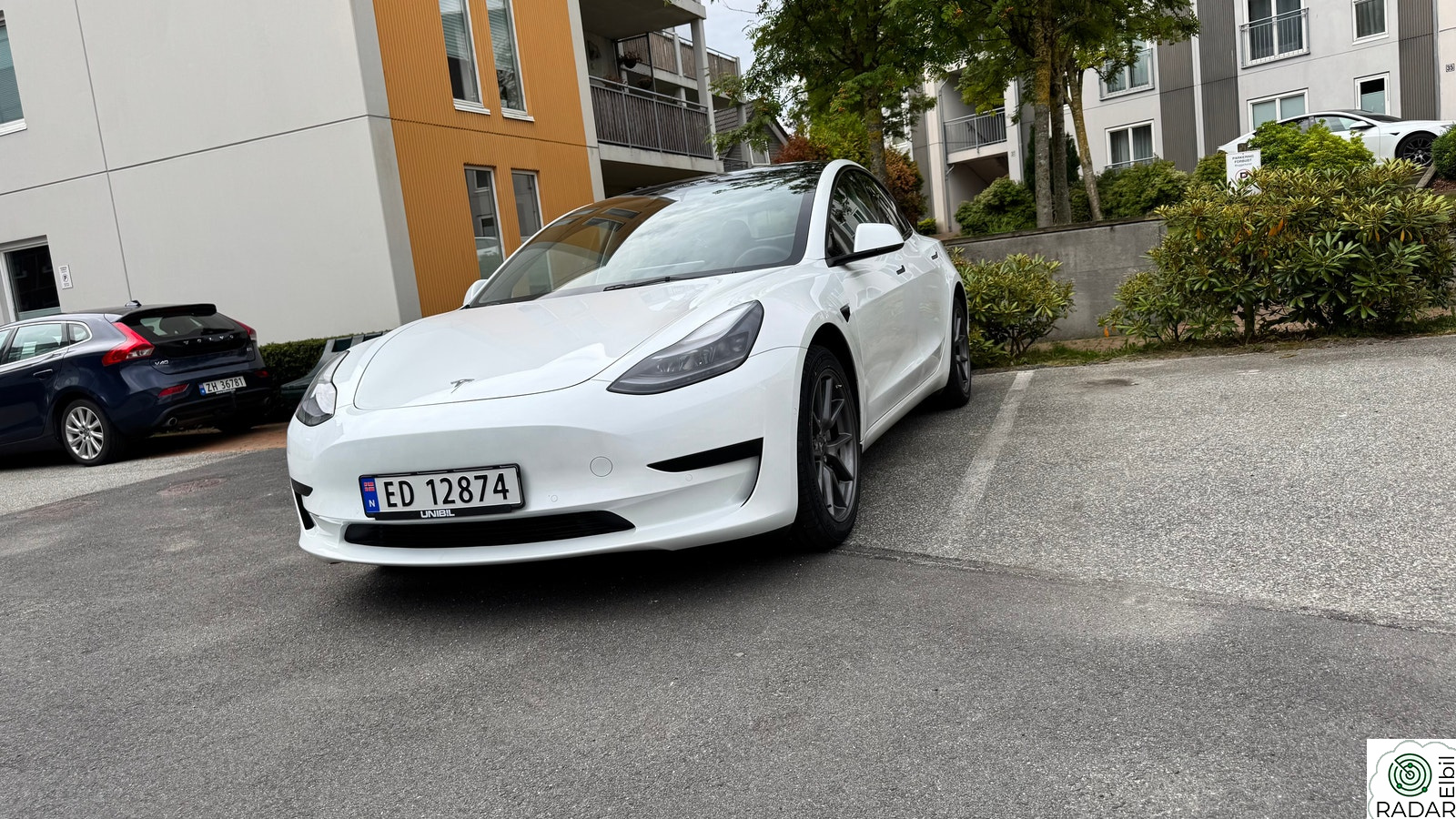 TESLA Model 3 SR+ 2021 | Nye sommerdekk | Håndpolert | Nybilgaranti