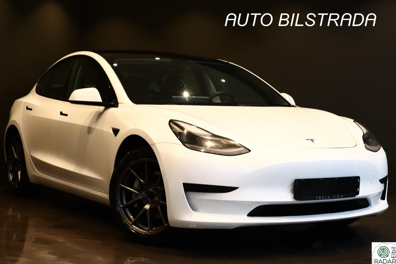 TESLA Model 3 Standard Range Facelift,AP,360Kamera,Varmepumpe,1Eier