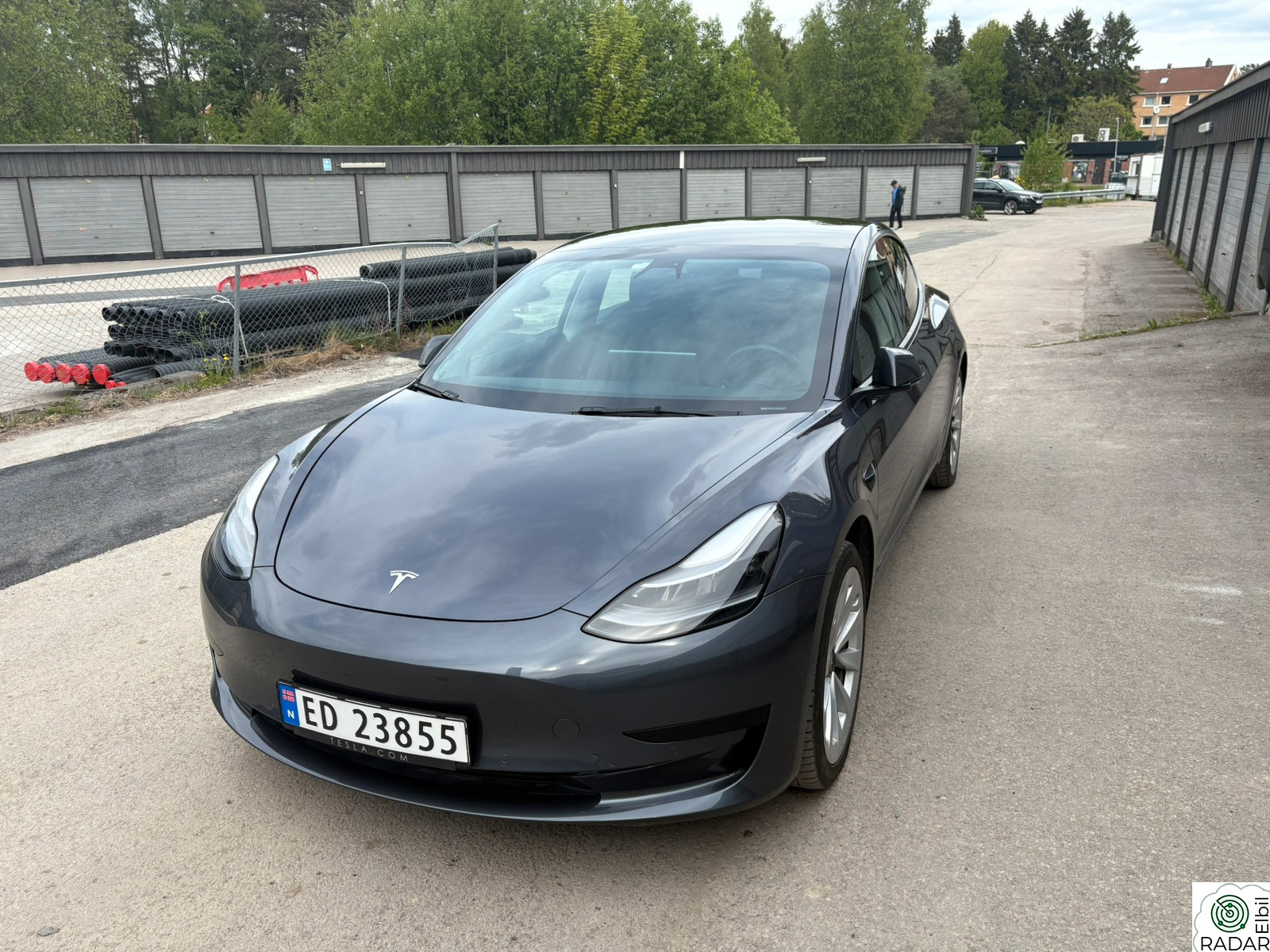 TESLA Model 3 Standard Range Plus