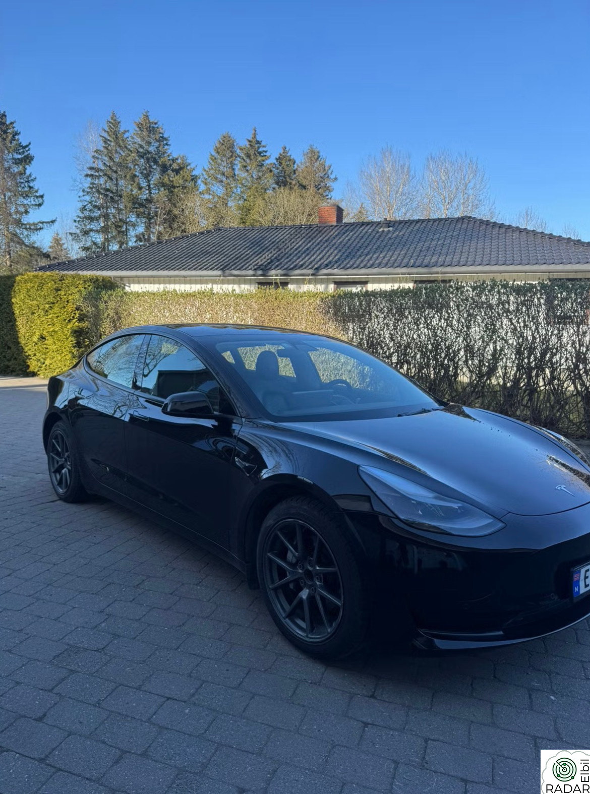 TESLA Model 3