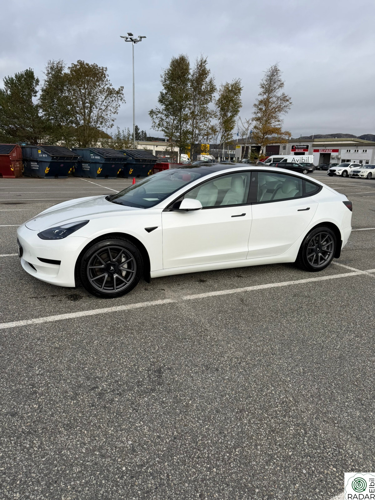 TESLA Model 3 Standard range