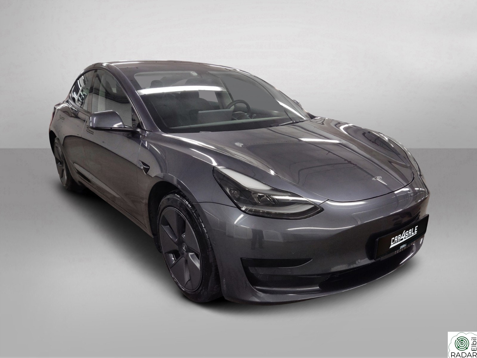TESLA Model 3 Standard Range Plus RWD