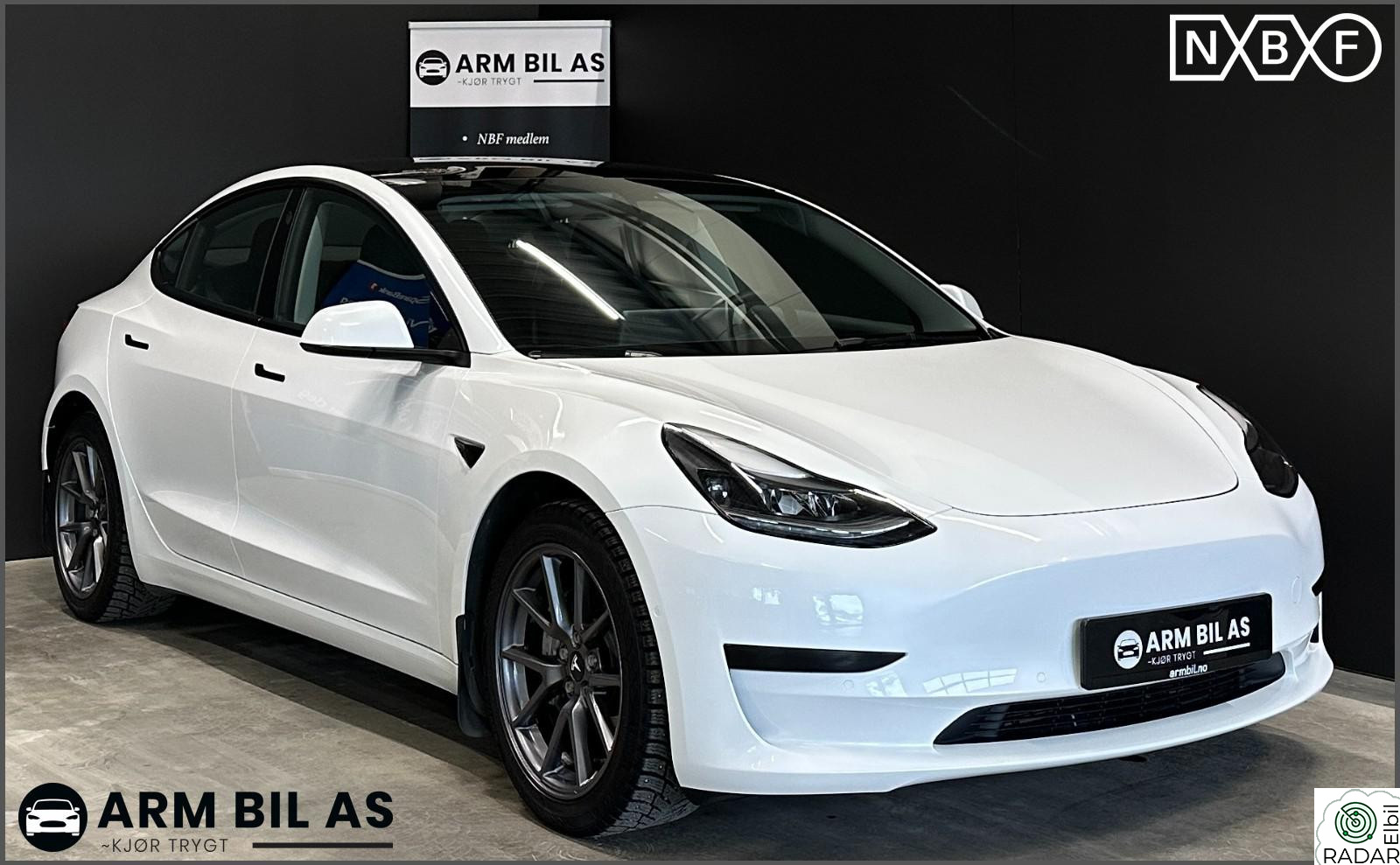 TESLA Model 3 SR+, krok, Panorama, Autopilot, HUD, sidekameraer++