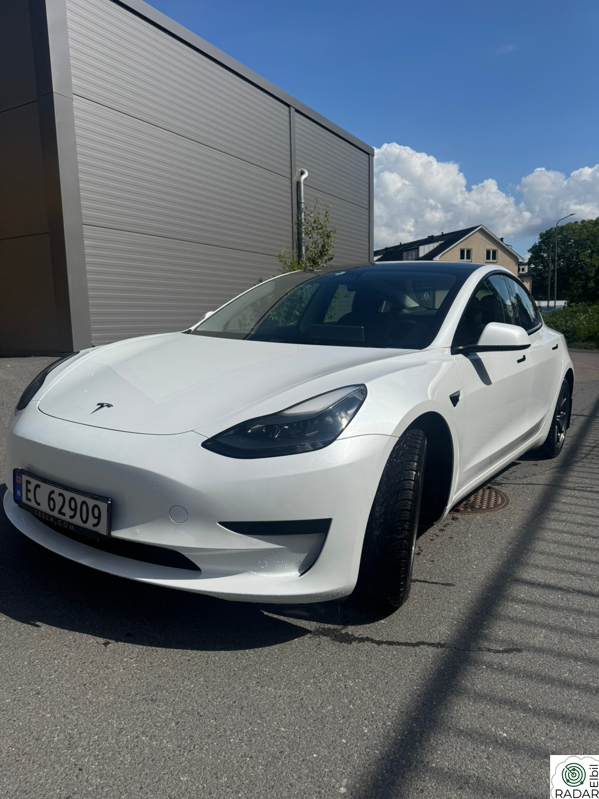 TESLA Model 3 Standard Range Plus RWD