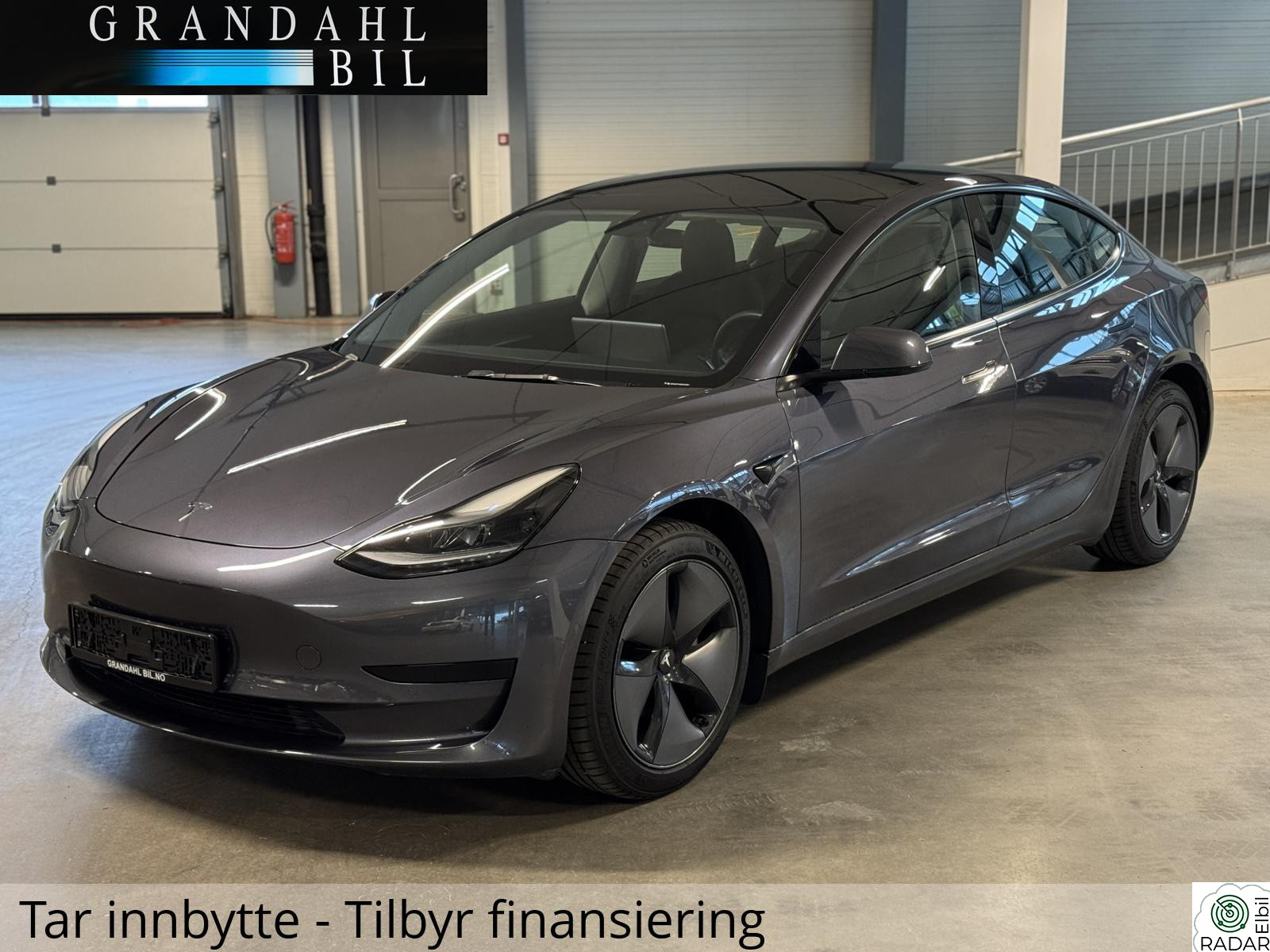 TESLA Model 3 SR + I Skinn I Kamera I Varmepumpe I LEASING