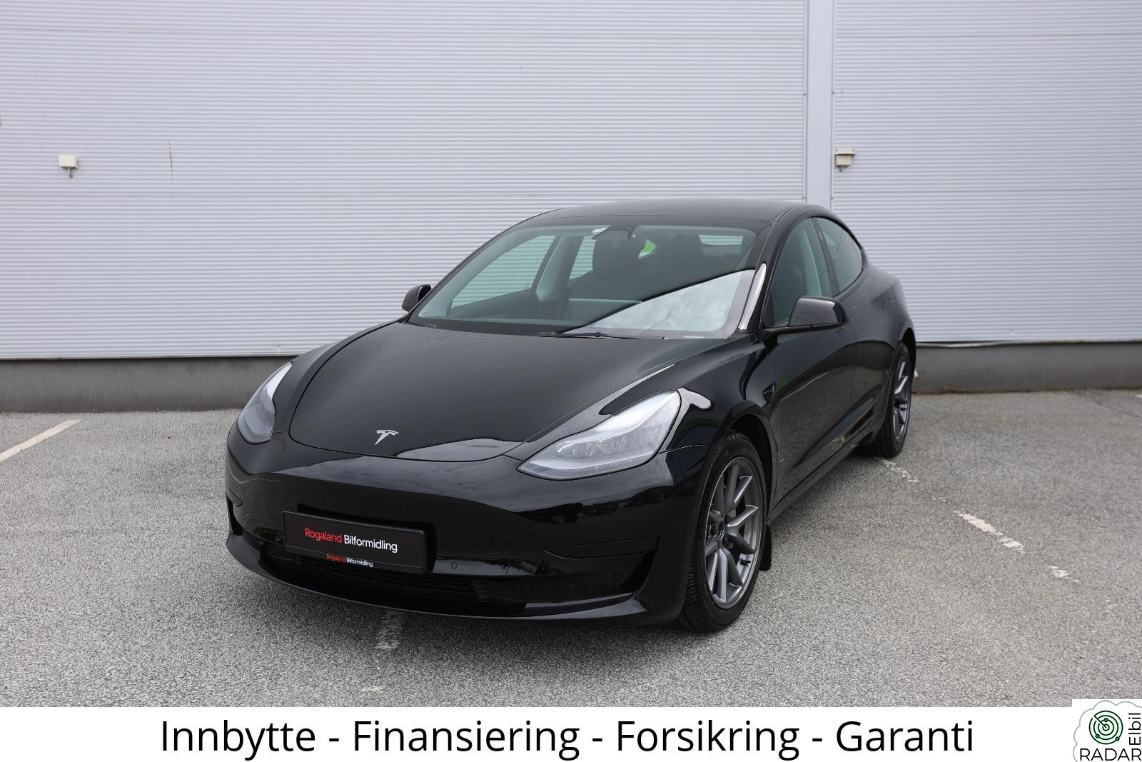 TESLA Model 3 Standard Range Plus/Autopilot/Premium/Skinn/Pano/Kamera