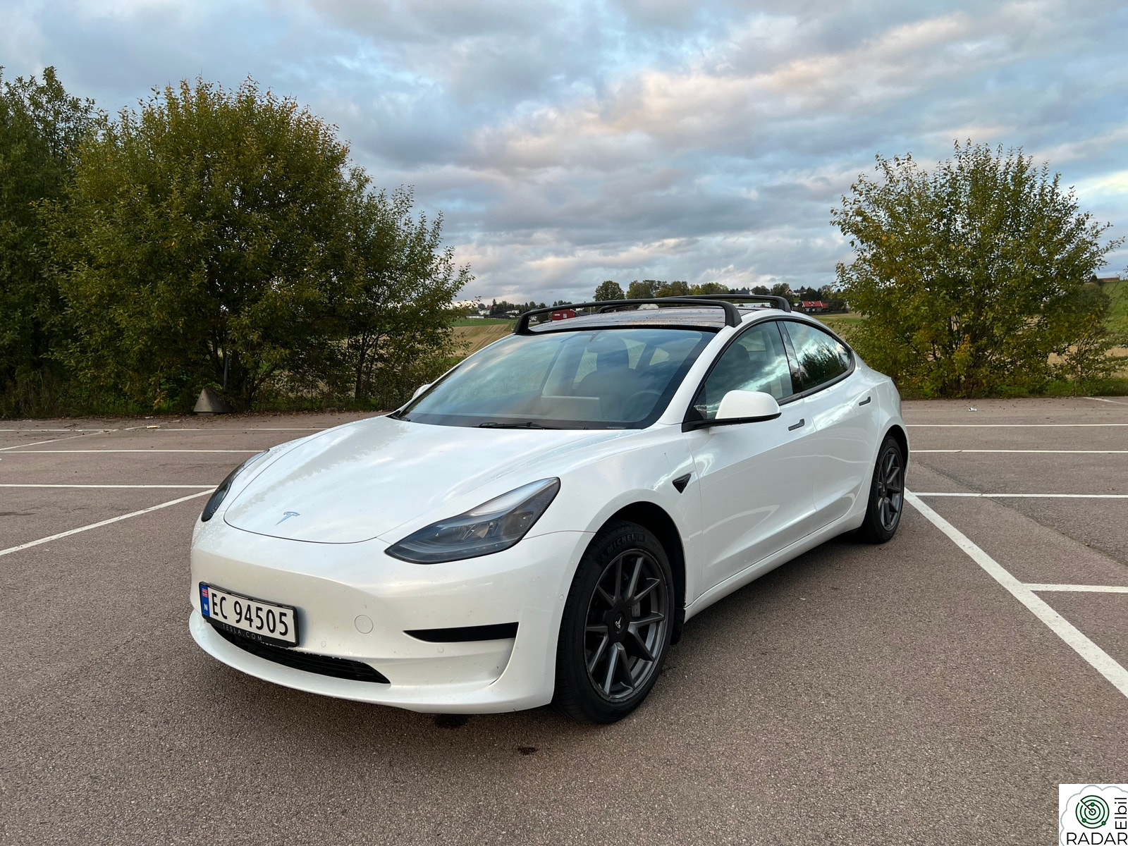 TESLA Model 3 Standard Range Plus RWD