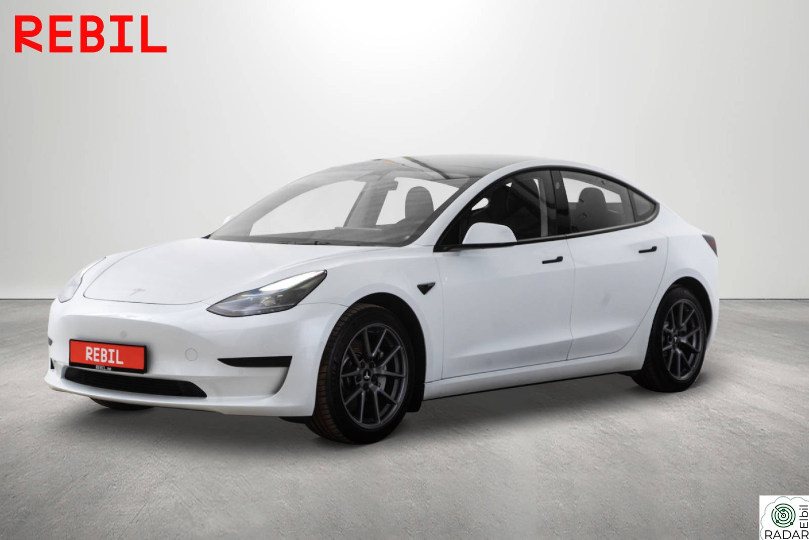 TESLA Model 3 491km/SR+/MCU2/Krok/AP/Navi/R.kam/Pano/Memory/V.pumpe
