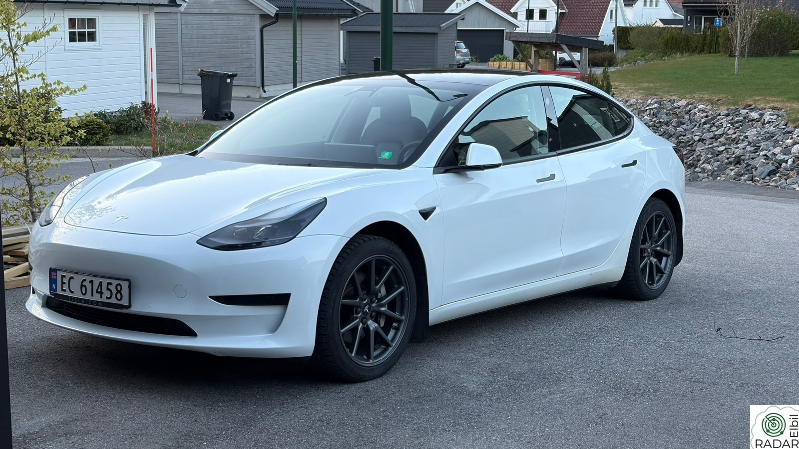 TESLA Model 3 Standard Range Plus RWD (SR+)