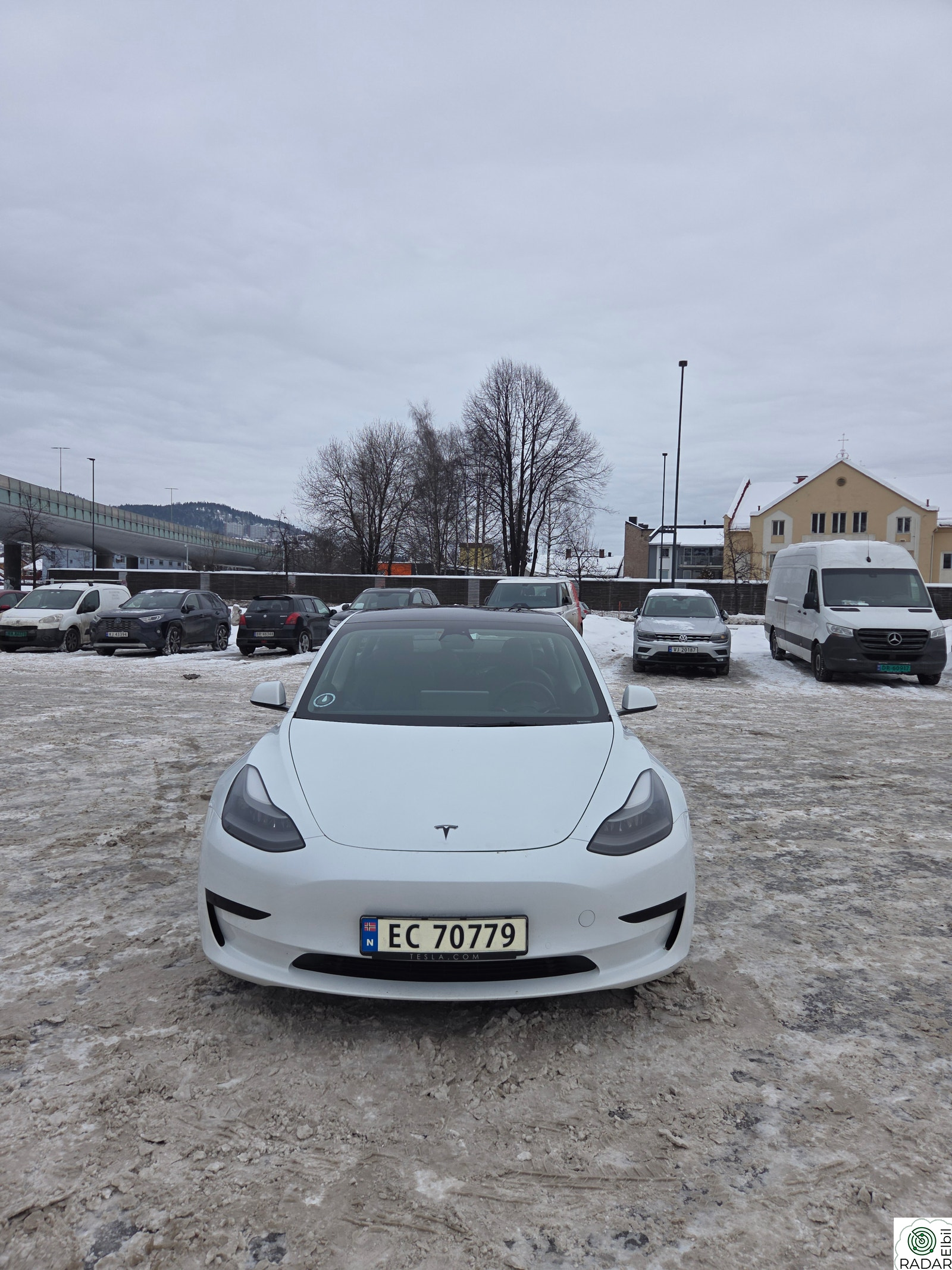 TESLA Model 3 Standard Range Plus RWD