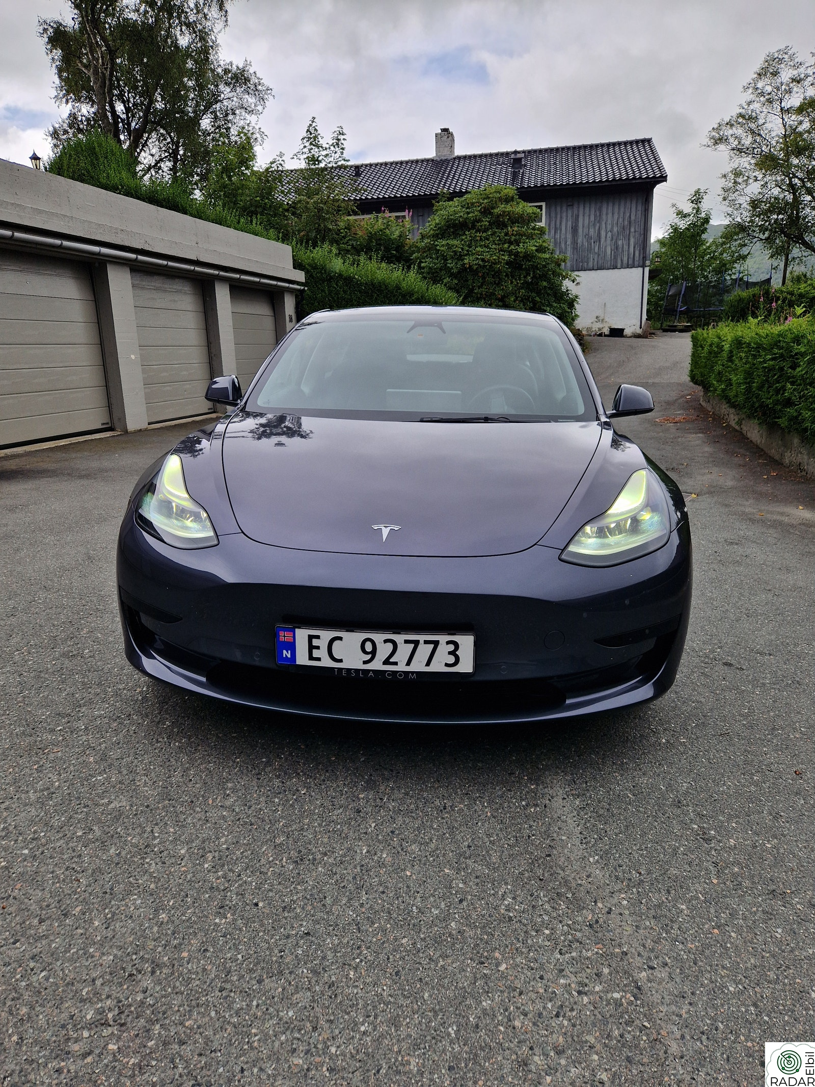 TESLA Model 3 Standard Range Plus RWD