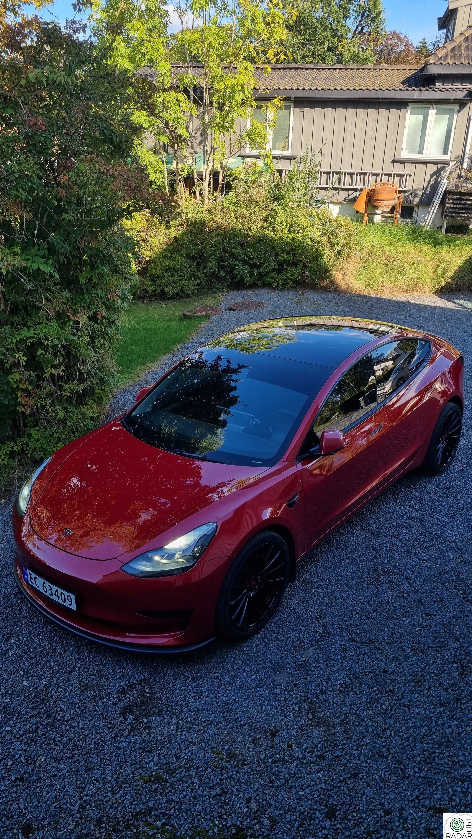 TESLA Model 3 Standard Range Plus (SR+)