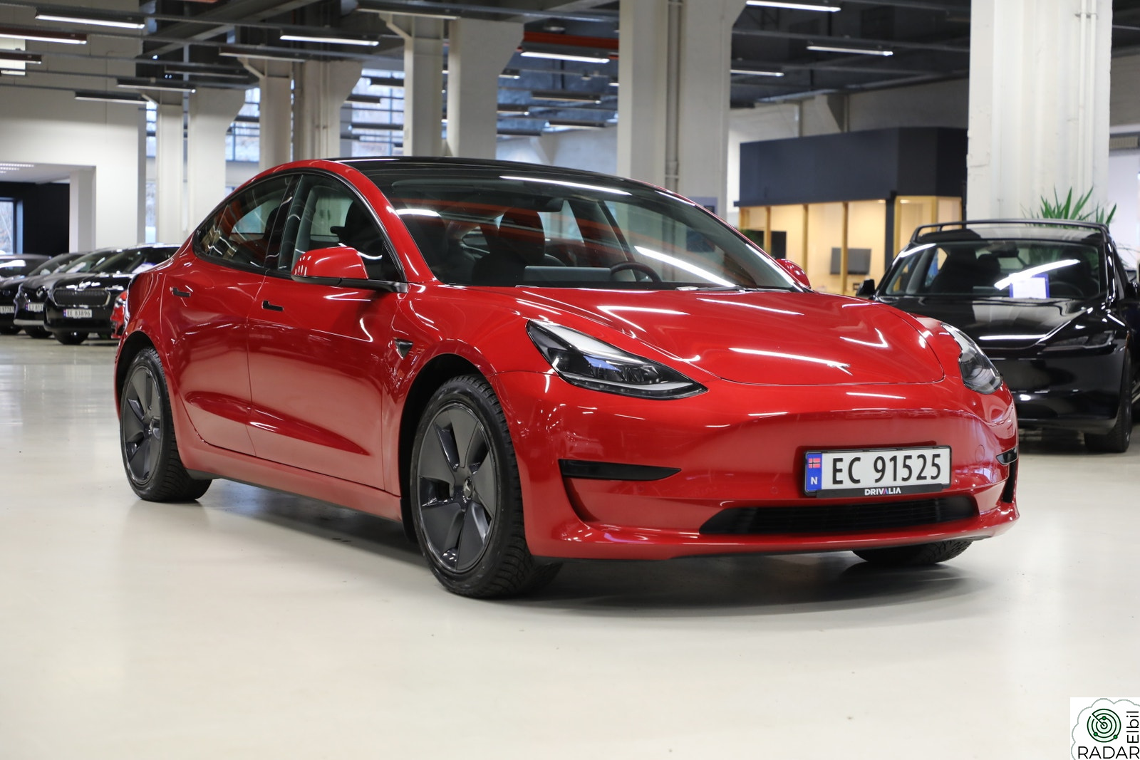TESLA Model 3 Standard Range Plus RWD/Glasstak/Acc/Ledlys/Autopilot
