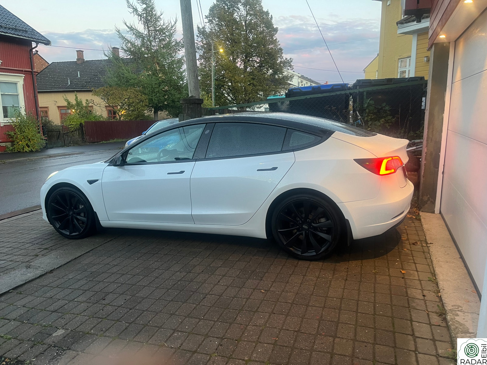 TESLA Model 3 Standard Range Plus RWD