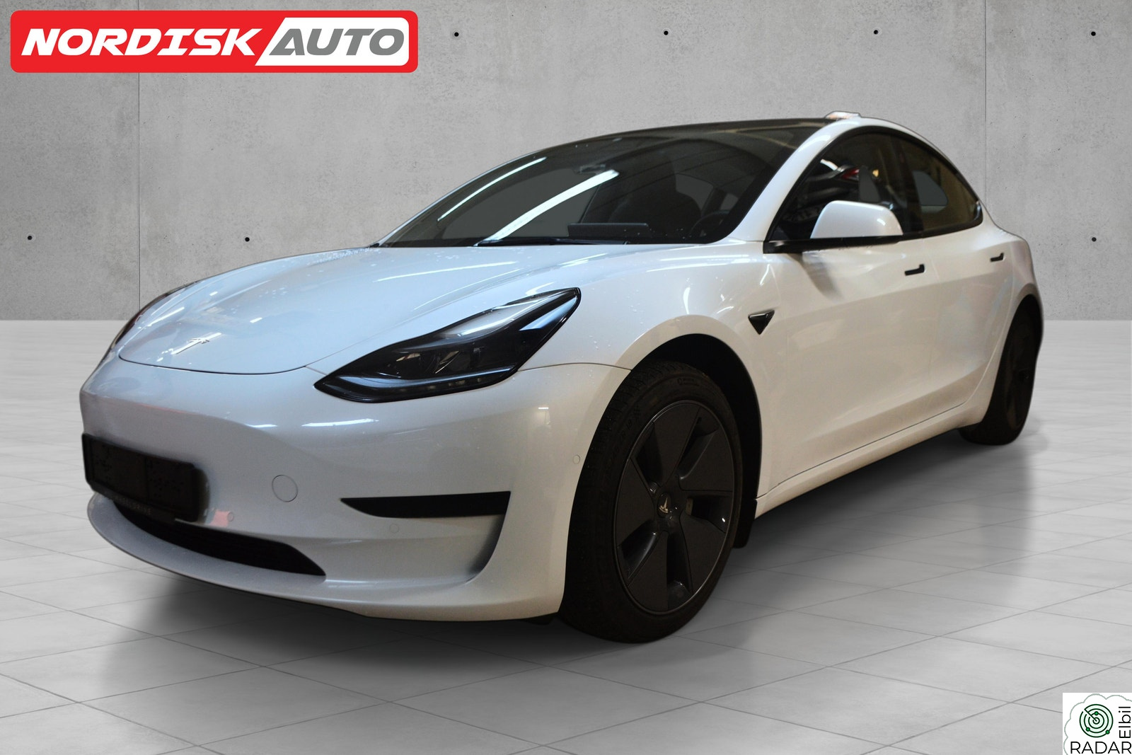 TESLA Model 3 SR+/RWD/Facelift/Varmepumpe/Autopilot/NYBILGARANTI