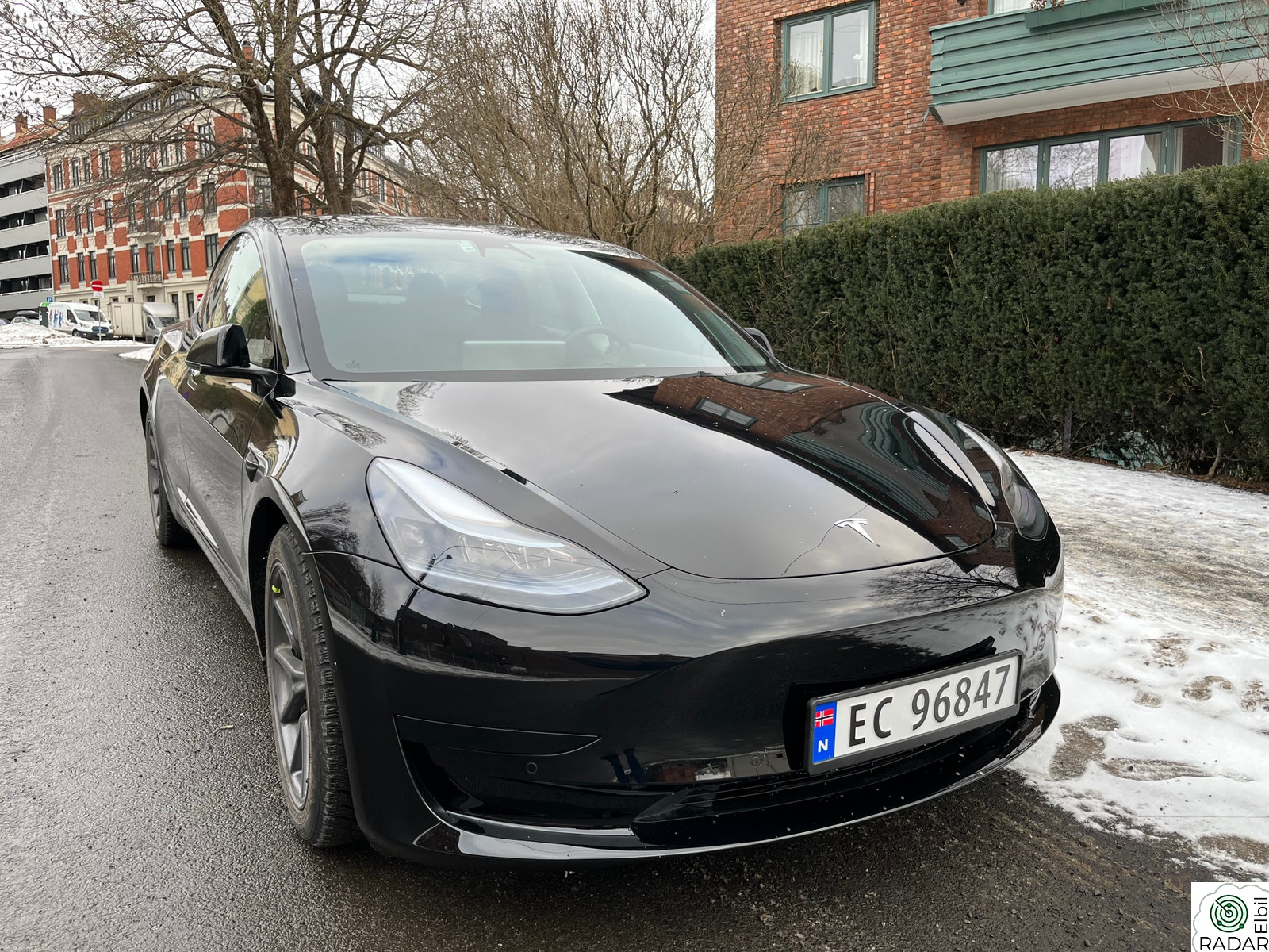TESLA Model 3 Standard Range Plus RWD