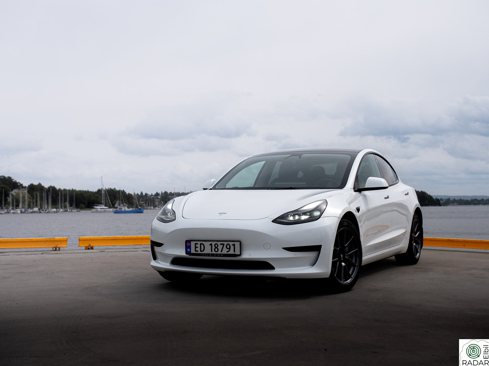 TESLA Model 3 SR+ | 92,6 % batterihelse | NAF-test | Krok | 1 eier