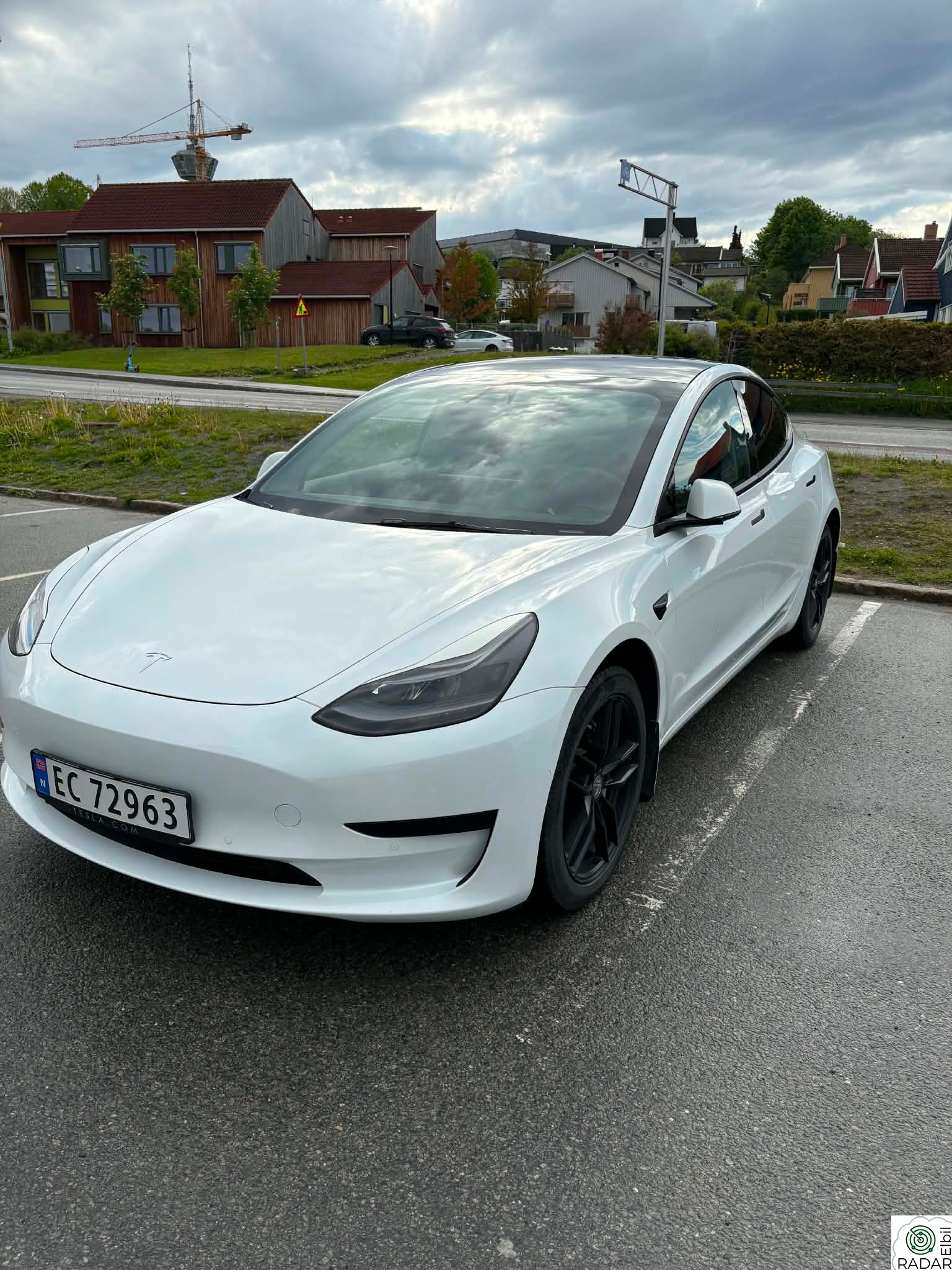 TESLA Model 3 Standard Range Plus RWD