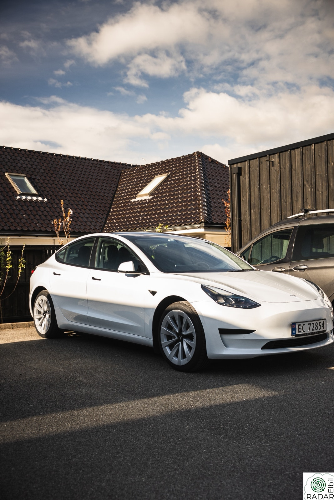 TESLA Model 3 Standard Range Plus RWD