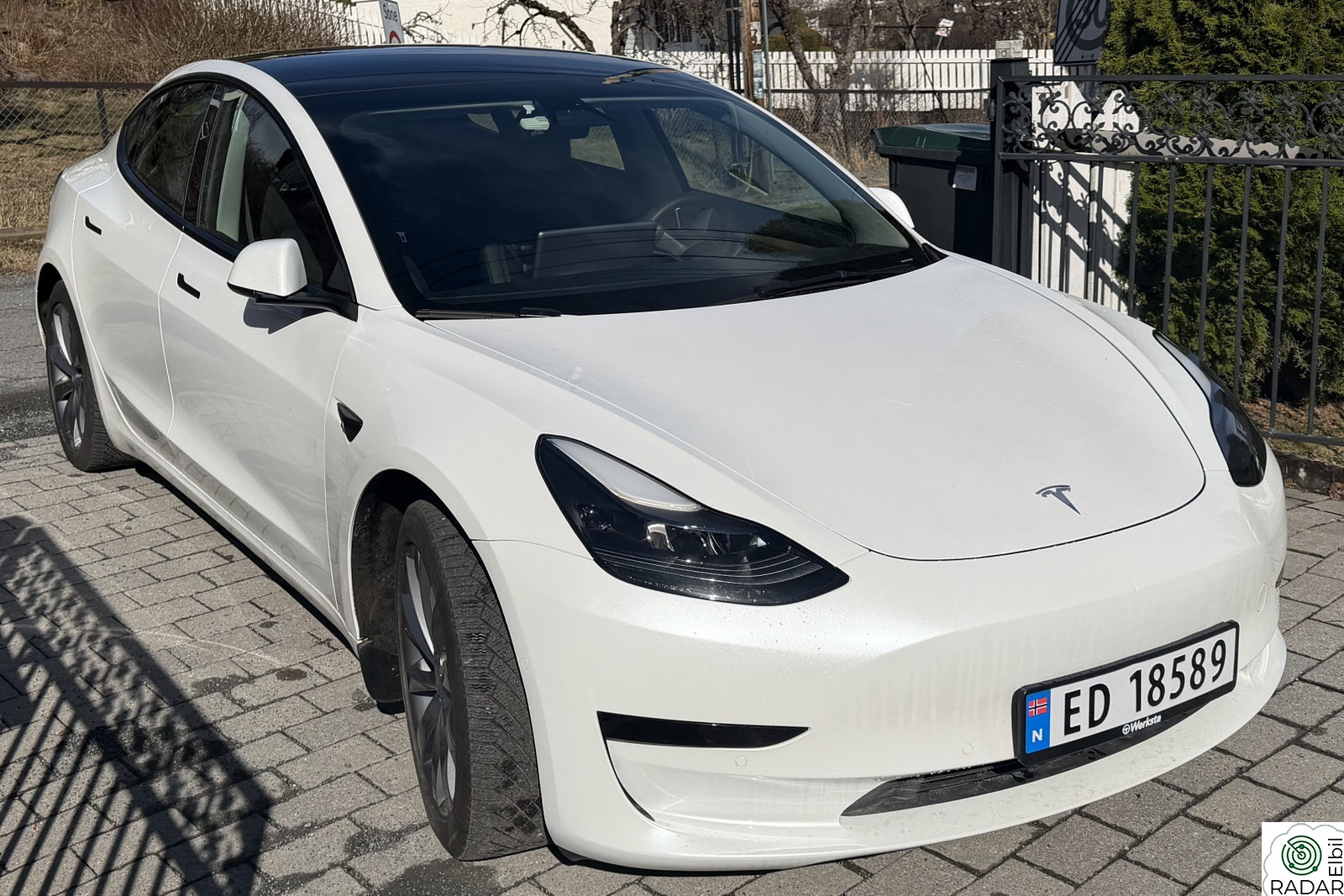 TESLA Model 3 Standard Range Plus RWD