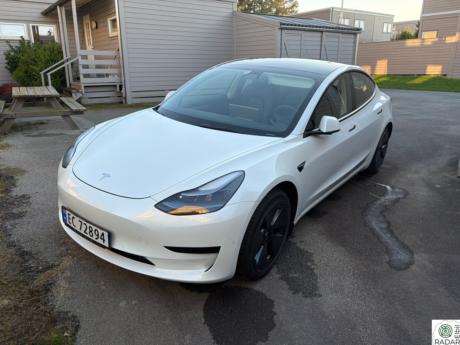 TESLA Model 3 Standard Range Plus RWD