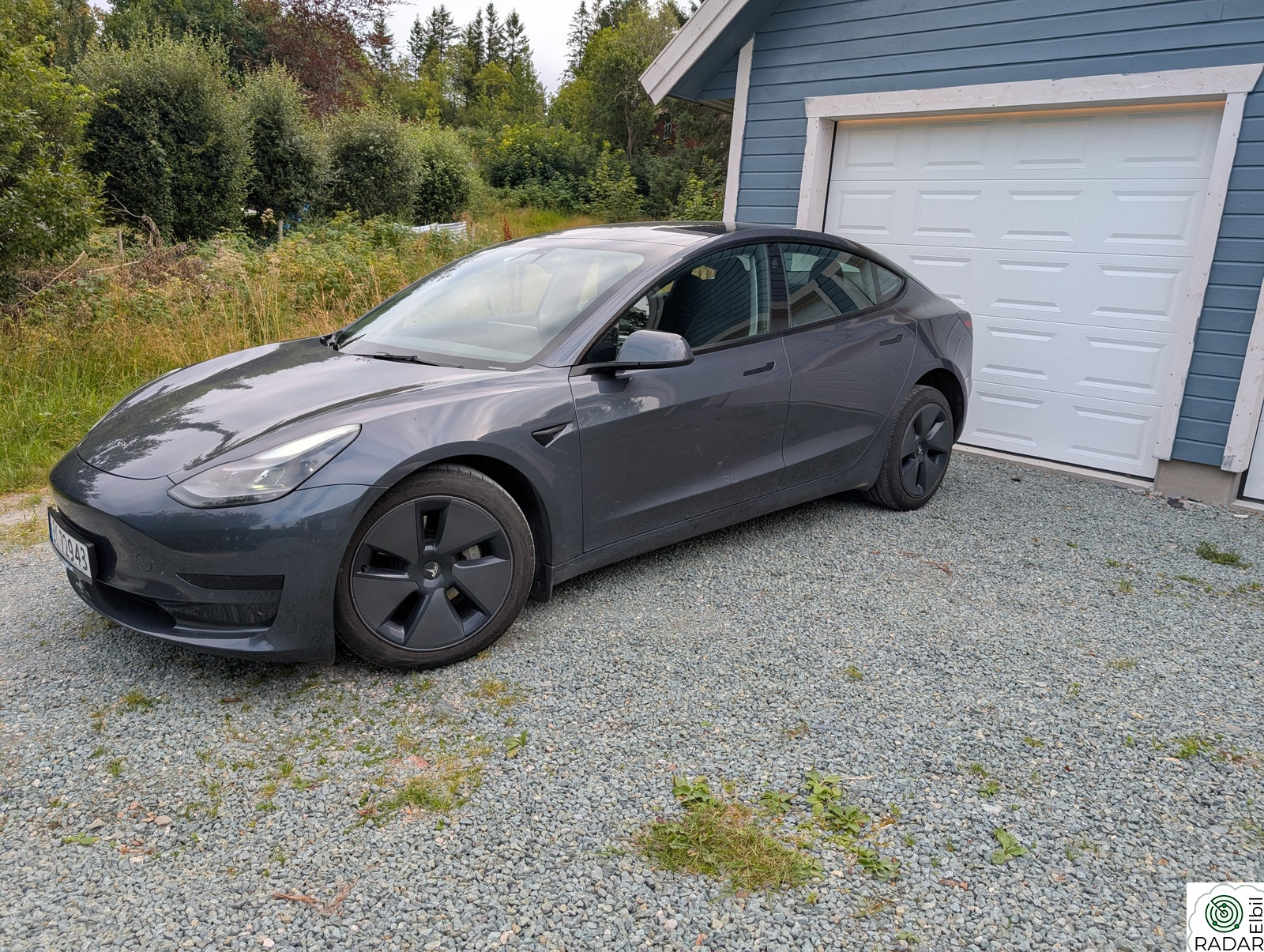 TESLA Model 3 Standard Range Plus RWD