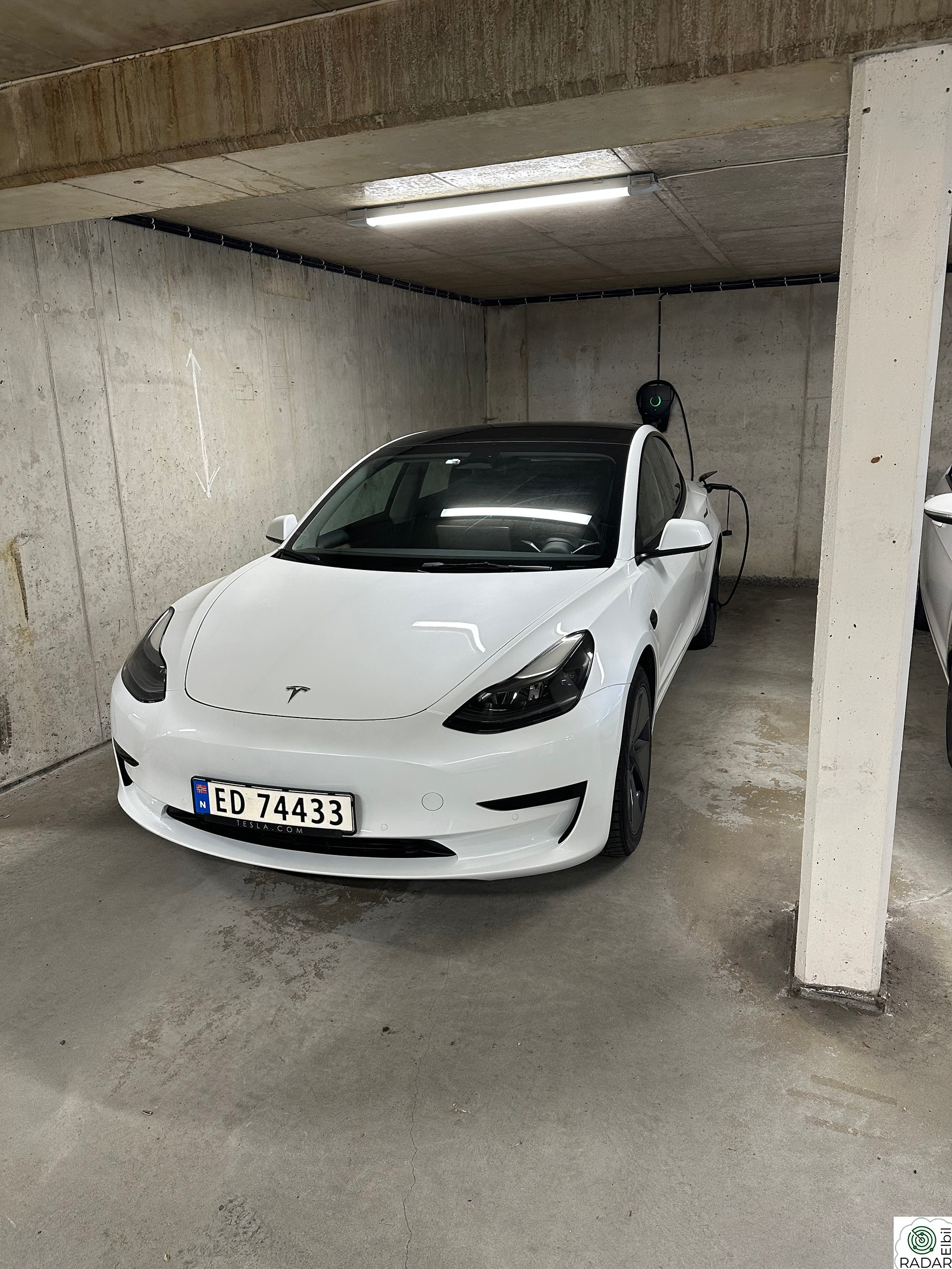 TESLA Model 3