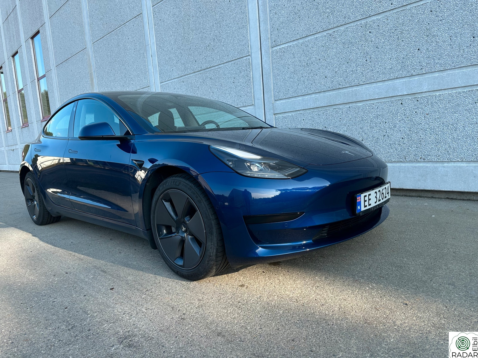 TESLA Model 3 RWD 283hk