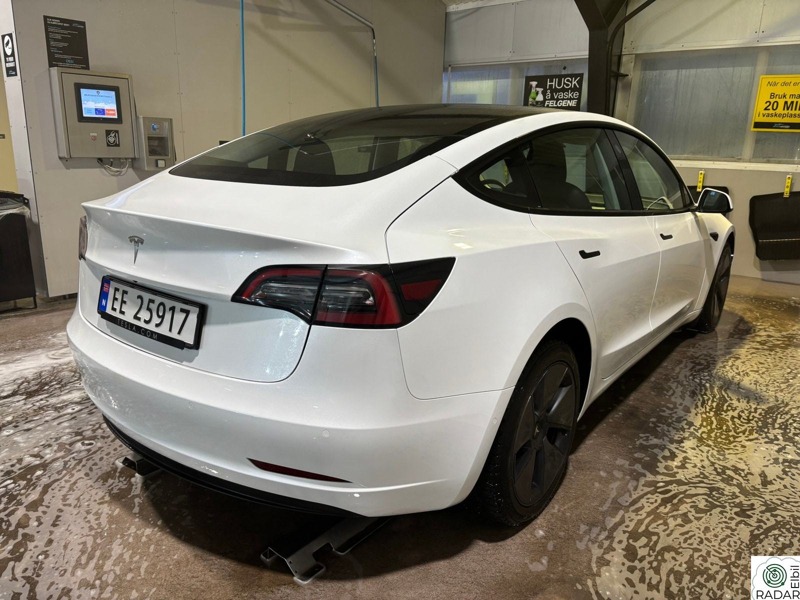 TESLA Model 3 RWD 283hk