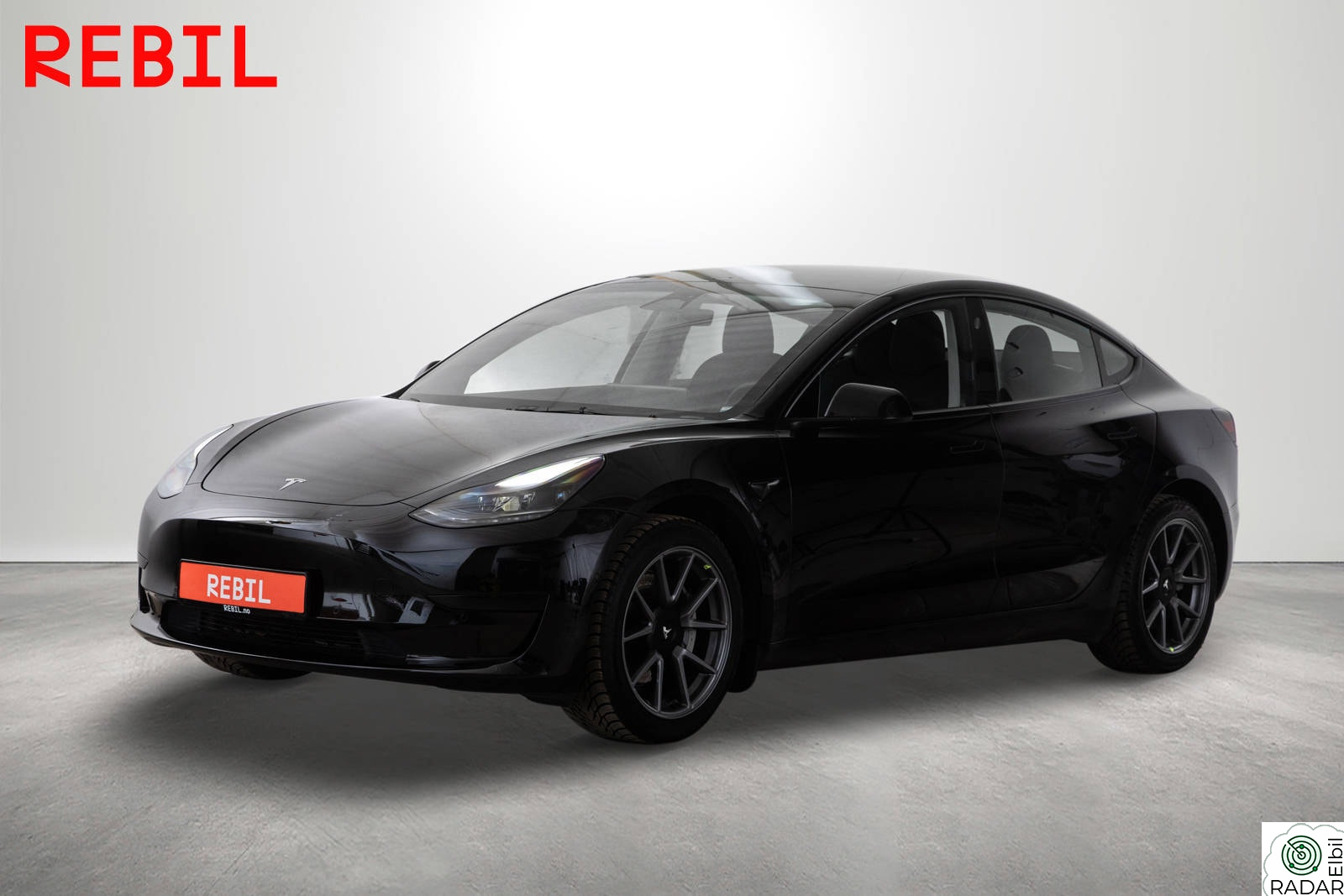 TESLA Model 3 Standard Range(491km)Ryzen/V.Pumpe/R.Kam/AP/Hengerfeste
