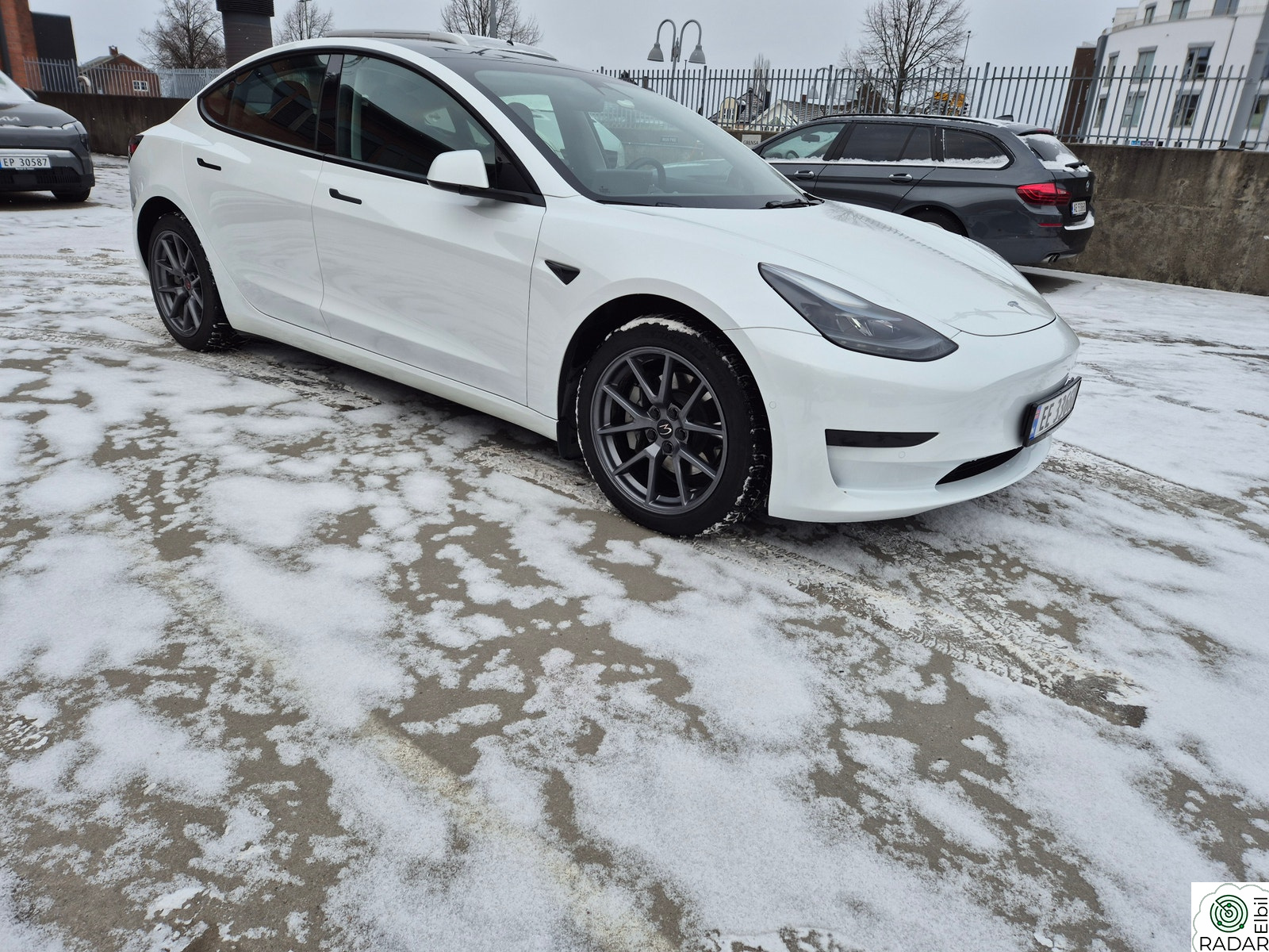 TESLA Model 3 RWD 283hk