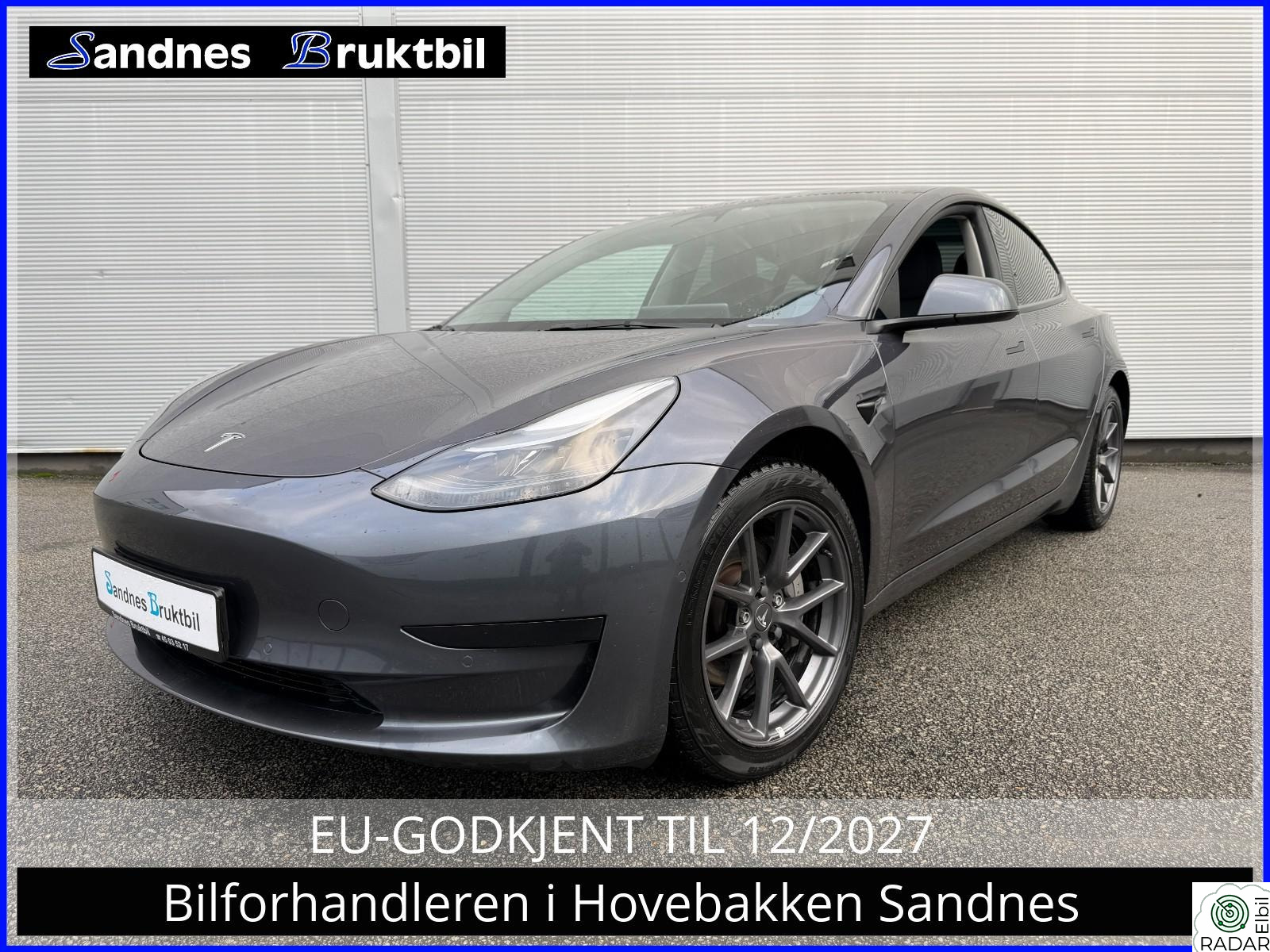 TESLA Model 3 SR KROK,KAMERA,PANO,NETFLIX,SPOTIFY,LED,NAVI,ELBAKLUKE