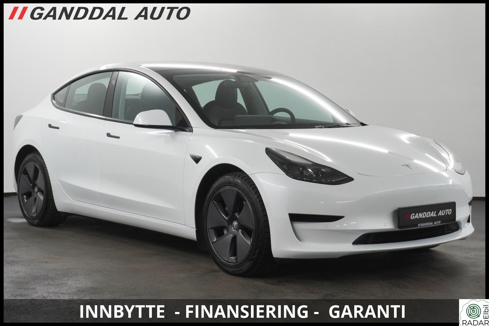 TESLA Model 3 HENGERFESTE / LAV KM / 1 EIER