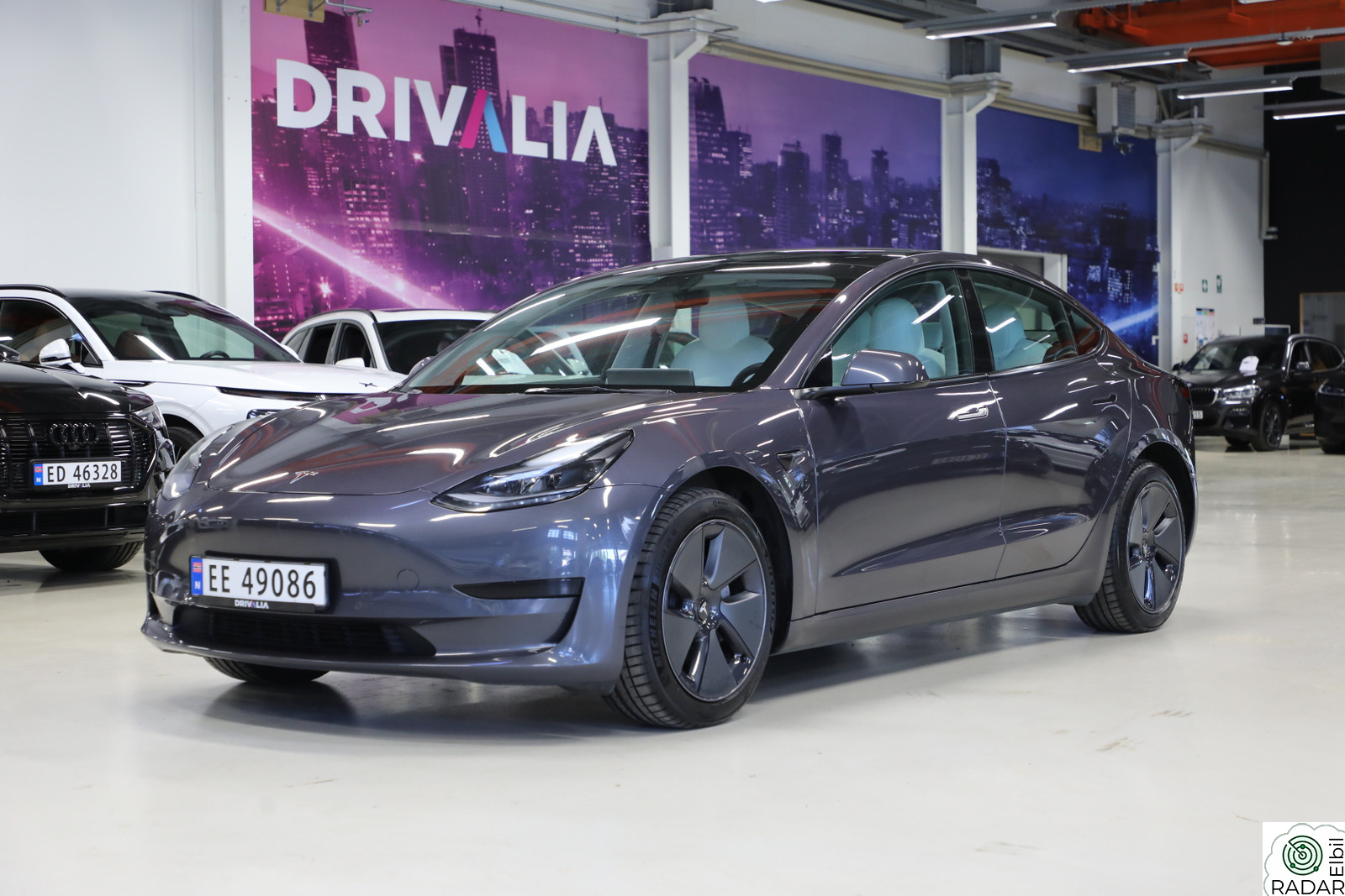 TESLA Model 3 RWD 283HK/Autopilot/Keyless/Kamera/Acc