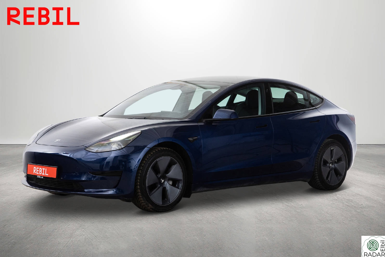 TESLA Model 3 491km(WLTP)/SR+/MCU3/AP/Navi/R.kam/Pano/Memory/V.pumpe