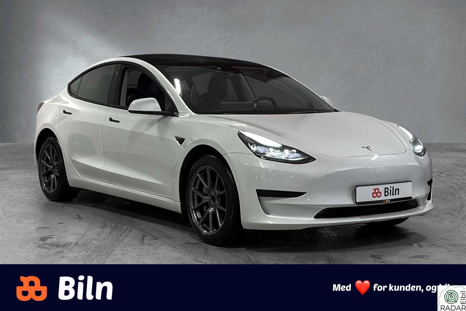 TESLA Model 3 SR 490km WLTP /Krok/Skinn/Autopilot/Varmepumpe/Pano/LED