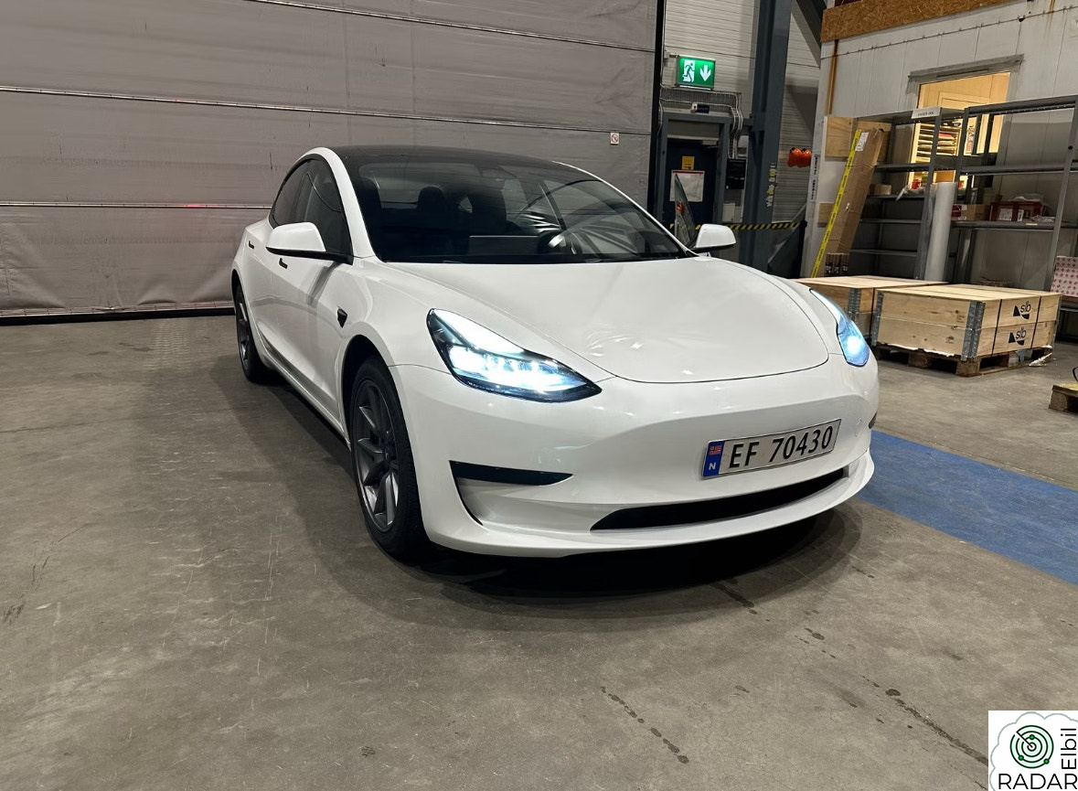 TESLA Model 3 RWD 283hk