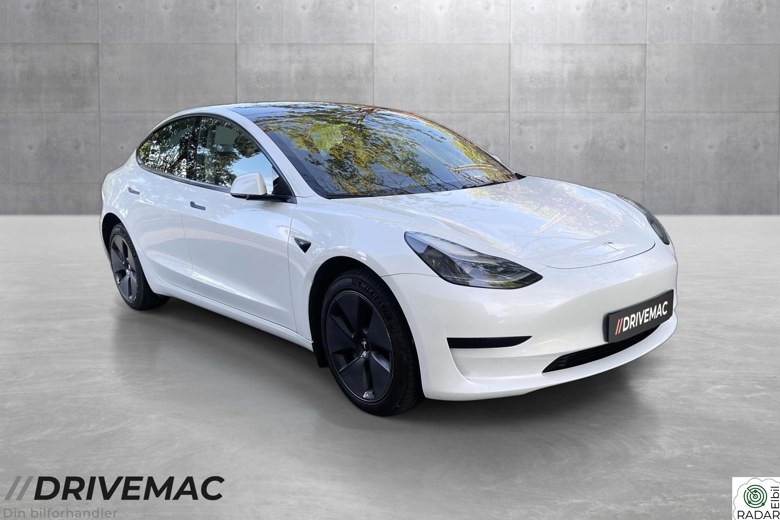 TESLA Model 3 SR 491km WLTP/V.pumpe/Autopilot/Hengerfeste/Facelift