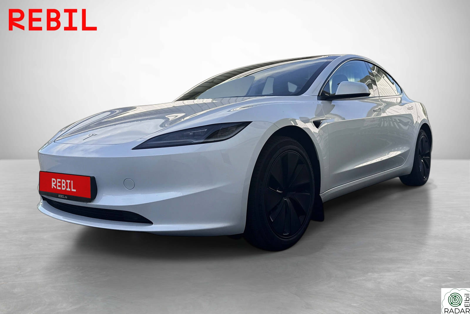 TESLA Model 3 SR Highland/AP/V.Pumpe/Pano/Ventilasjon/MCU3/Memory