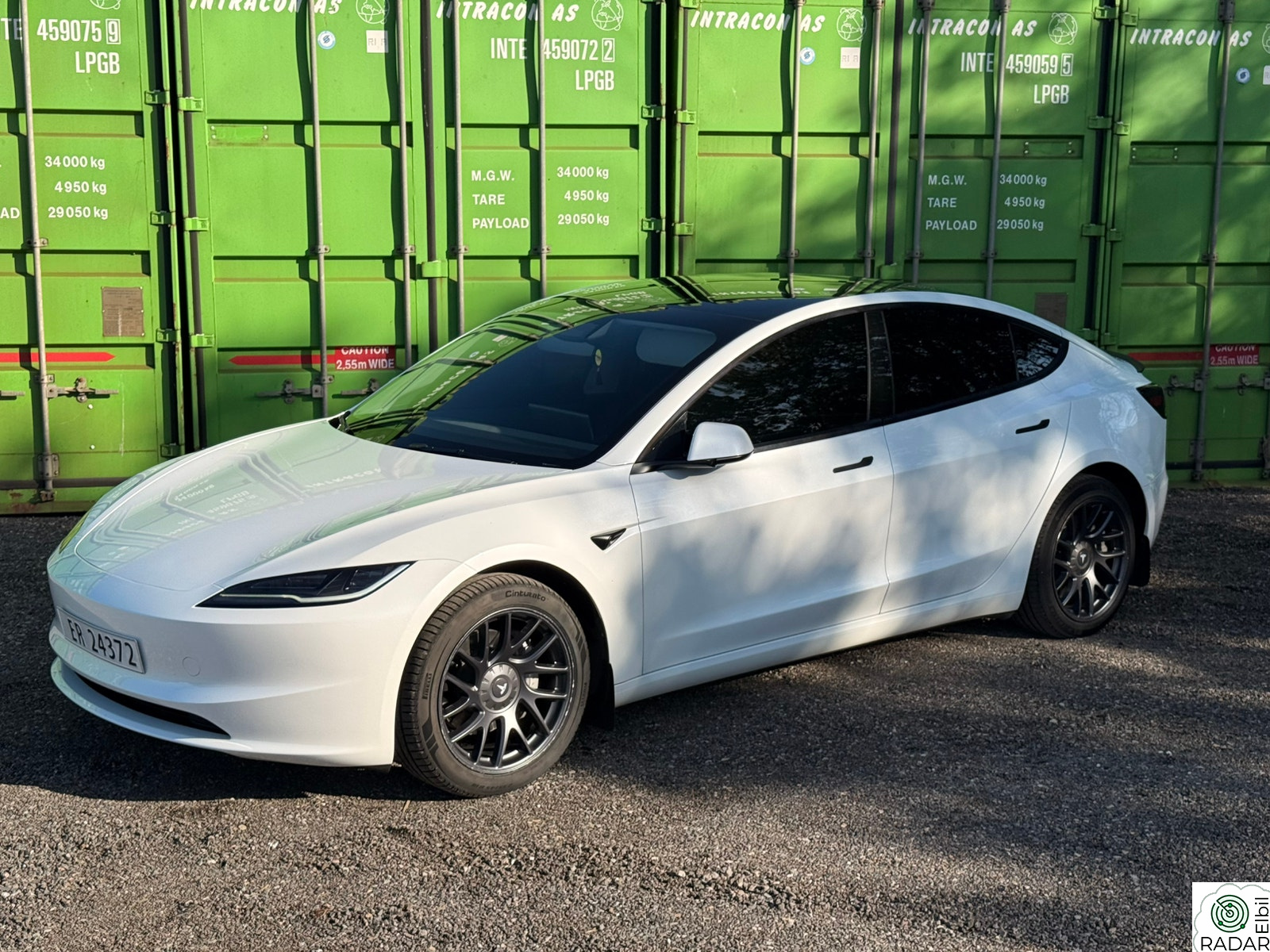 TESLA Model 3 PREMIUM RWD/TILHENGERFESTE/GARANTI/S+V