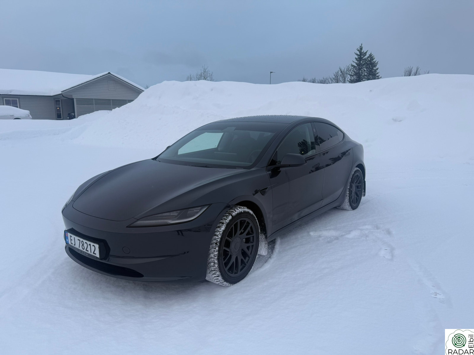 TESLA Model 3 RWD 283hk