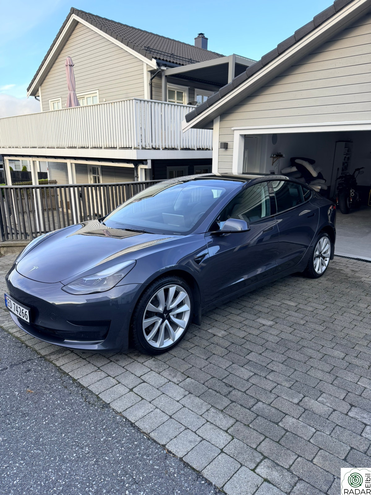 TESLA Model 3 RWD 283hk