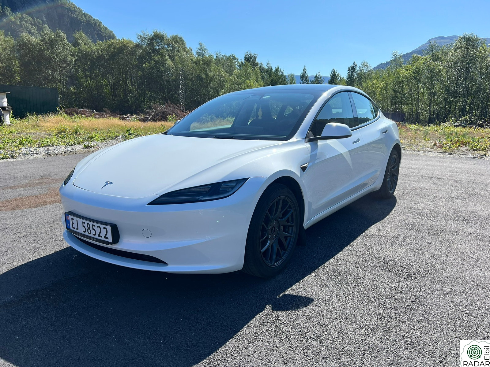 TESLA Model 3 Highland/autopilot/varme+kjøling i seter/premium
