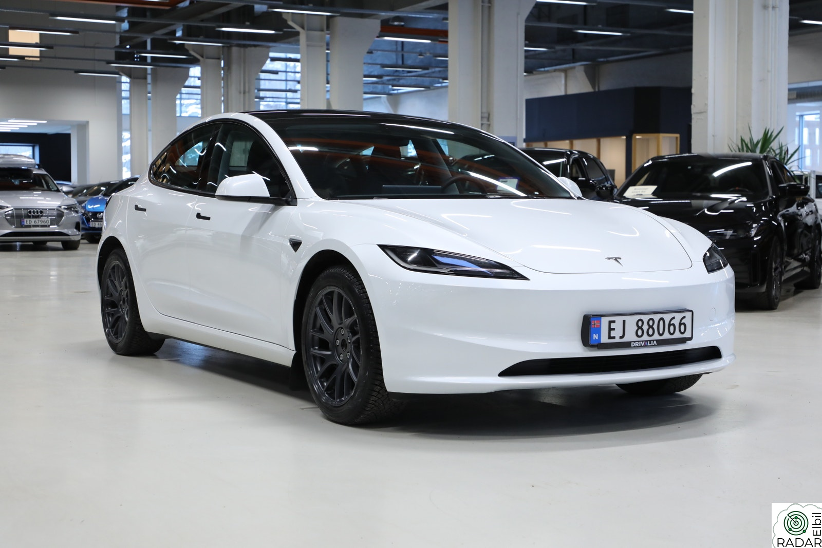 TESLA Model 3 RWD/Standard Range/Autopilot/Keyless/Ledlys/El.seter