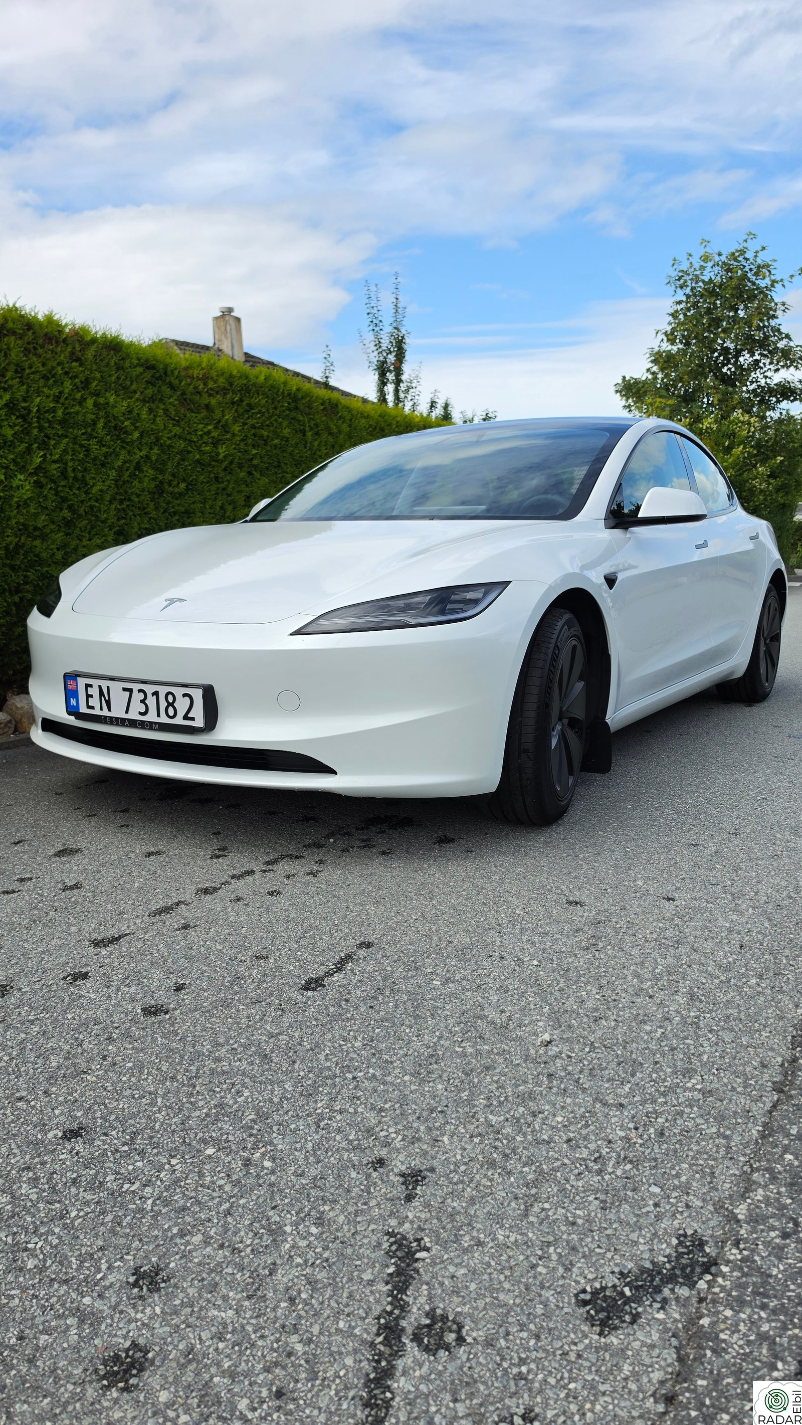 TESLA Model 3 Highland/autopilot/513km/premium/S+V