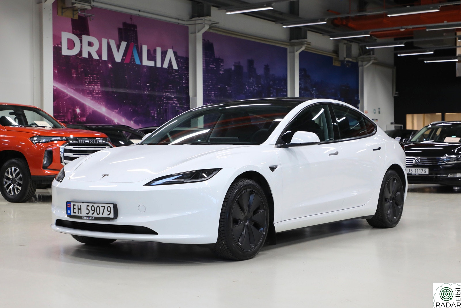 TESLA Model 3 SR RWD/Skinn/Ledlys/Acc