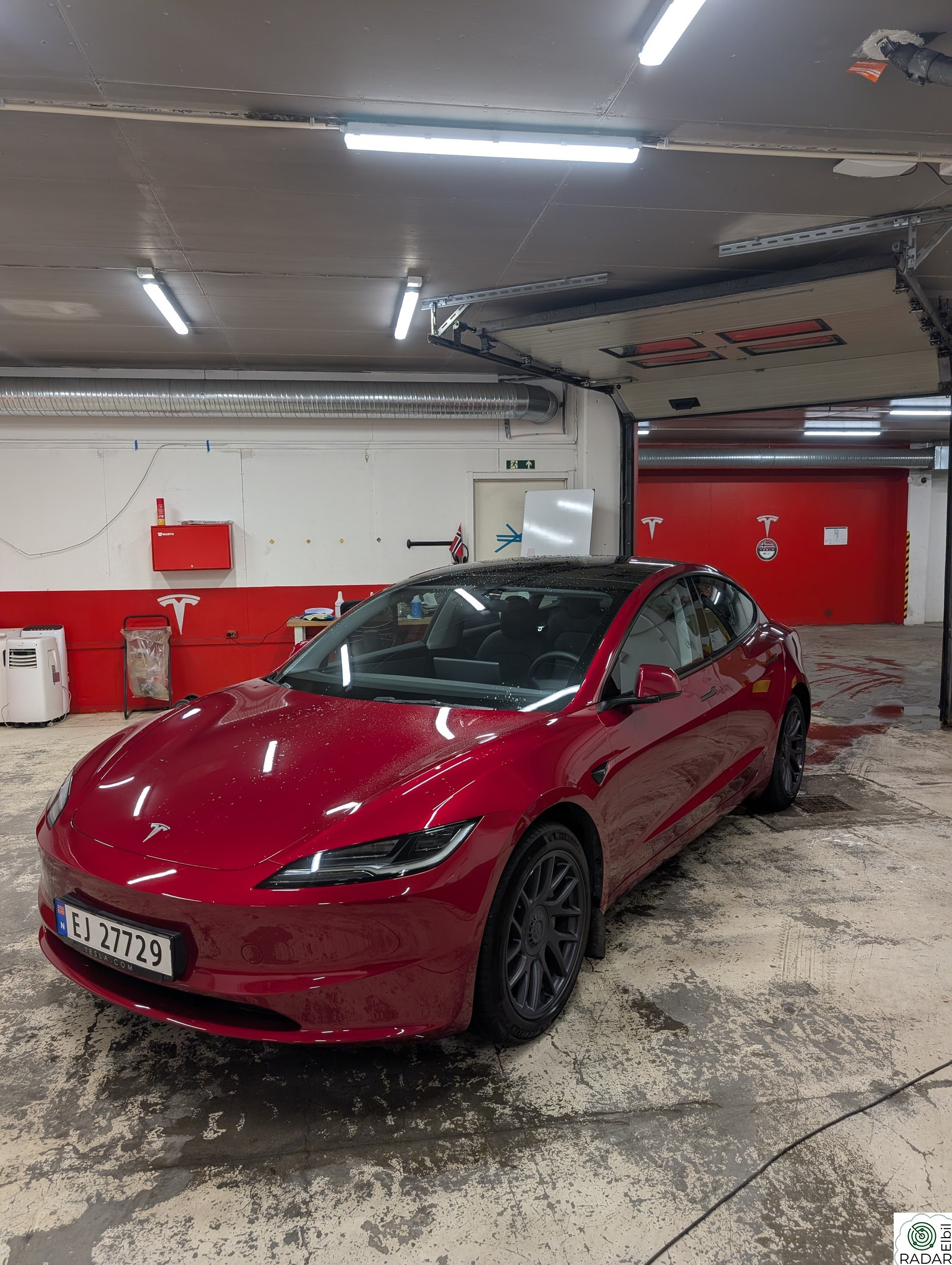 TESLA Model 3 RWD 283hk