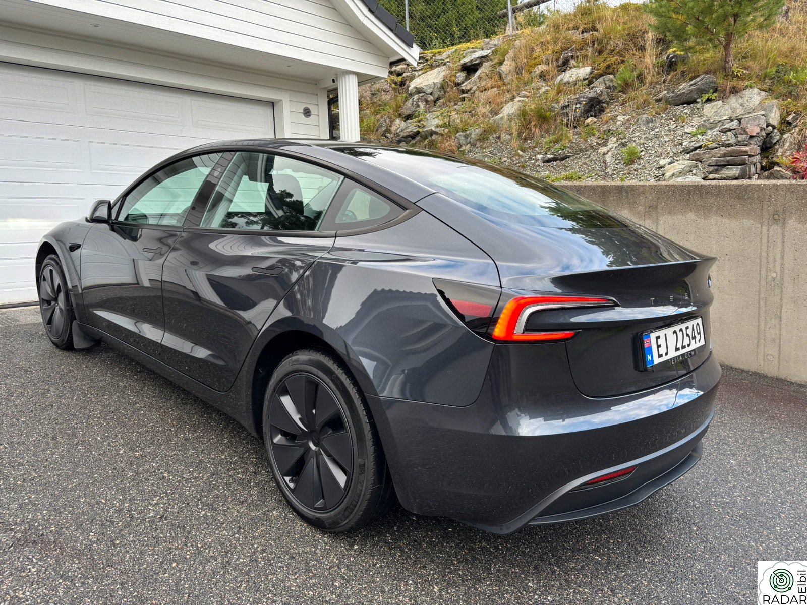 TESLA Model 3 Highland RWD 283hk