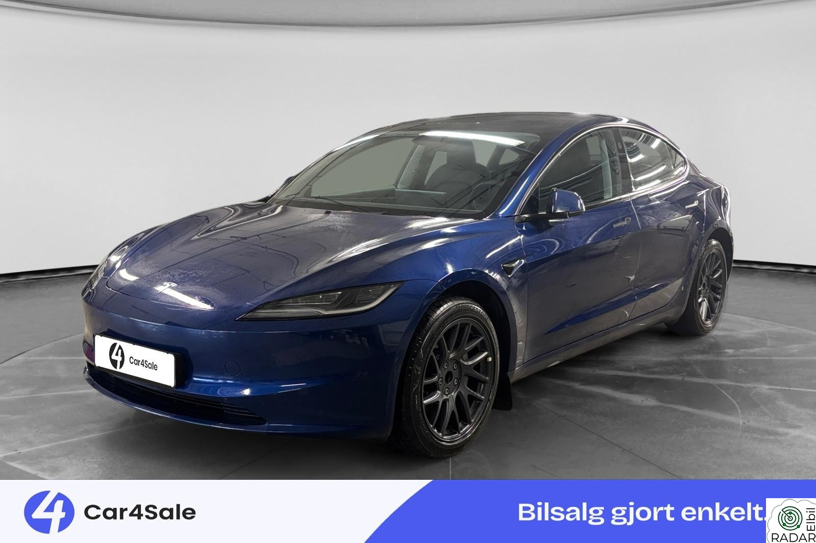 TESLA Model 3 Highland RWD / Facelift / Pano / ACC / Keyless / S+V
