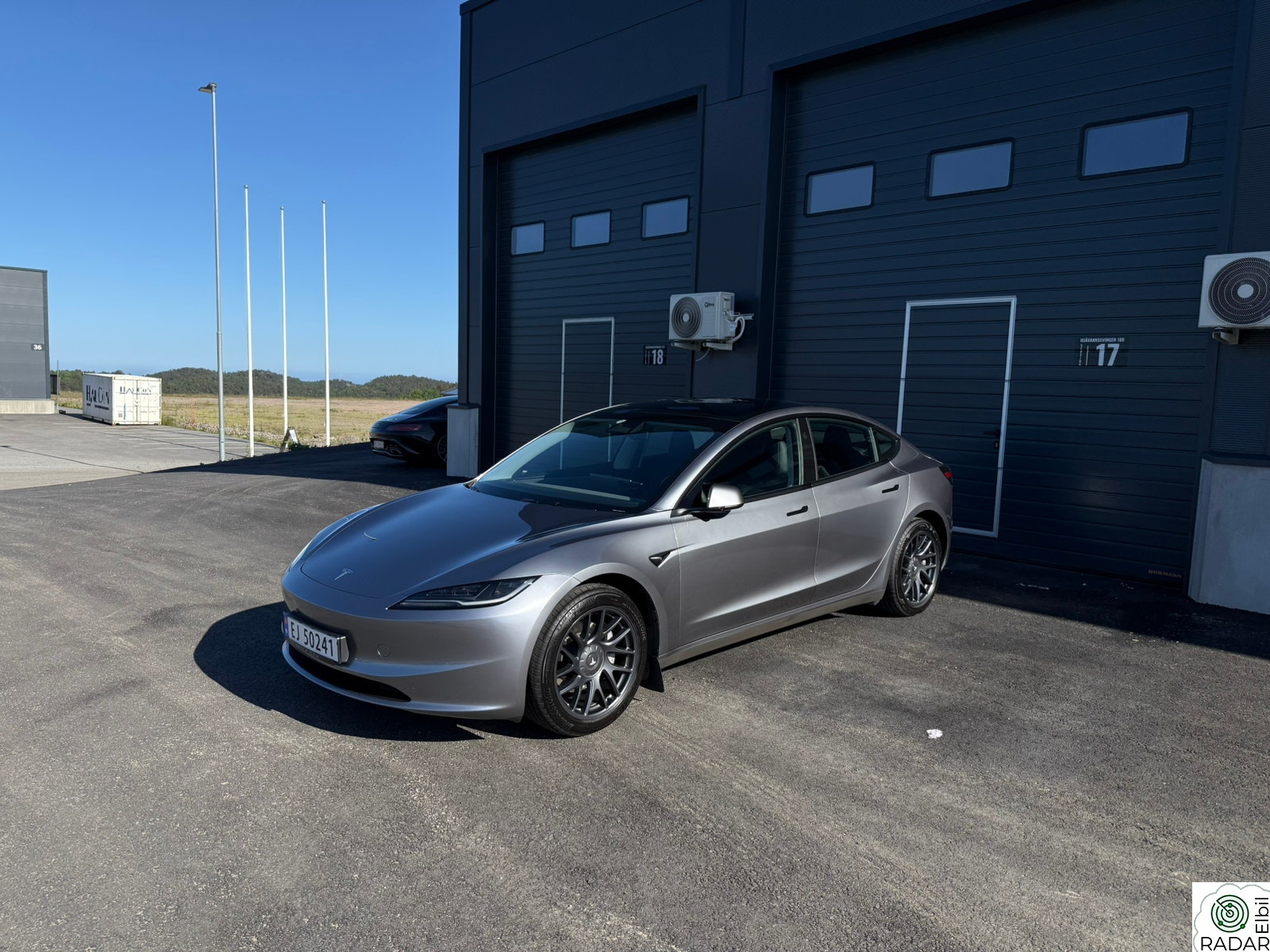 TESLA Model 3 RWD 283hk